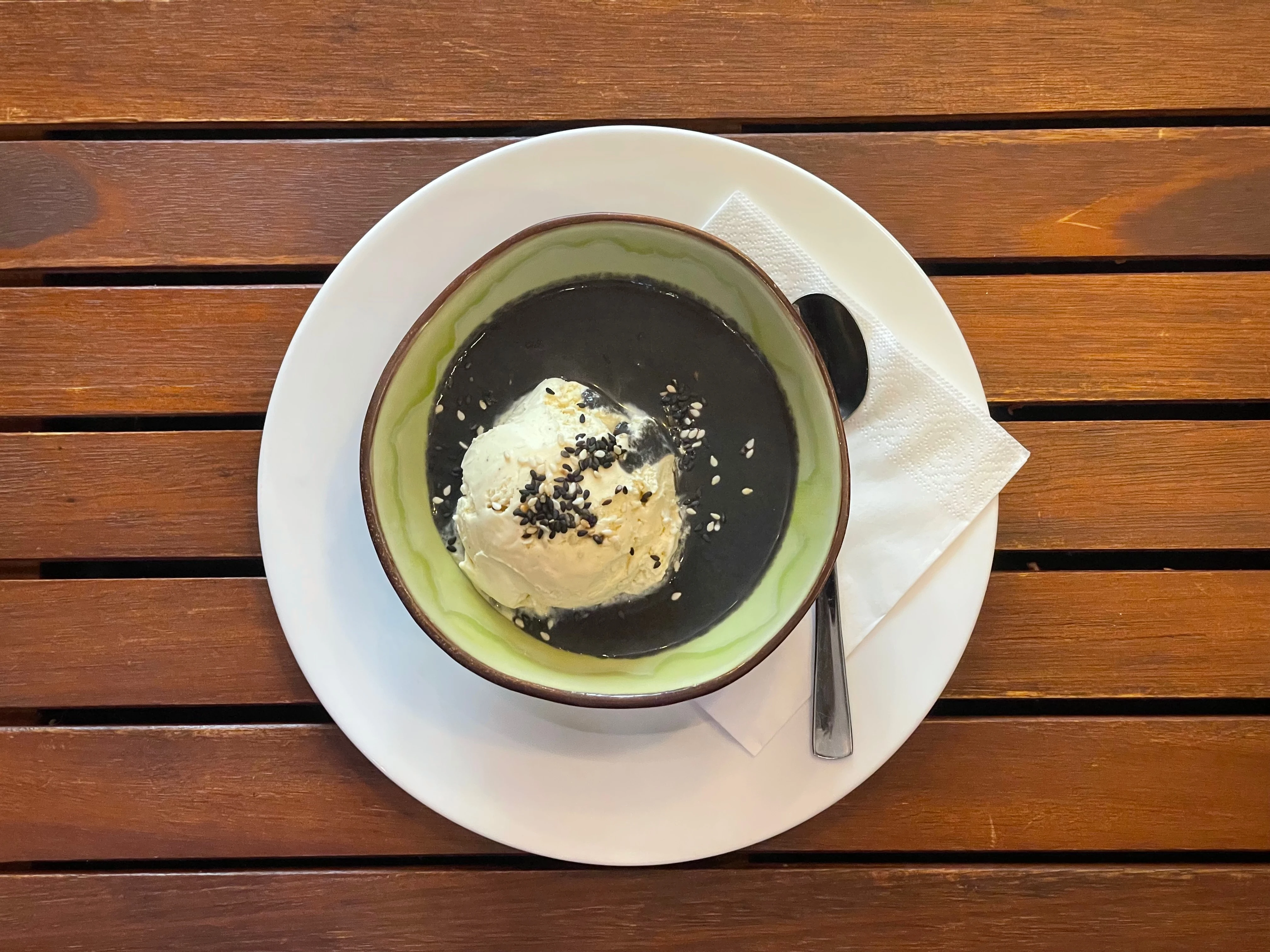 Black Sesame Cream with Vanilla Ice Cream